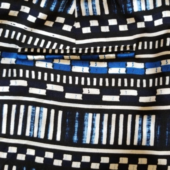 {J.Crew} Blue Black White Aztec Rectangle Shorts - Picture 4 of 8